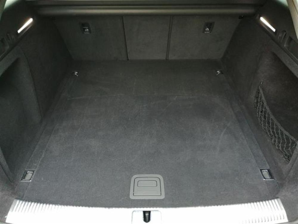 A4 A4 Avant 40 TDI S troni