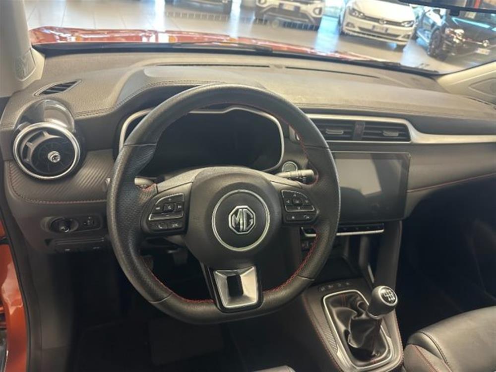 ZS ZS 1.000 BENZINA 111 CV