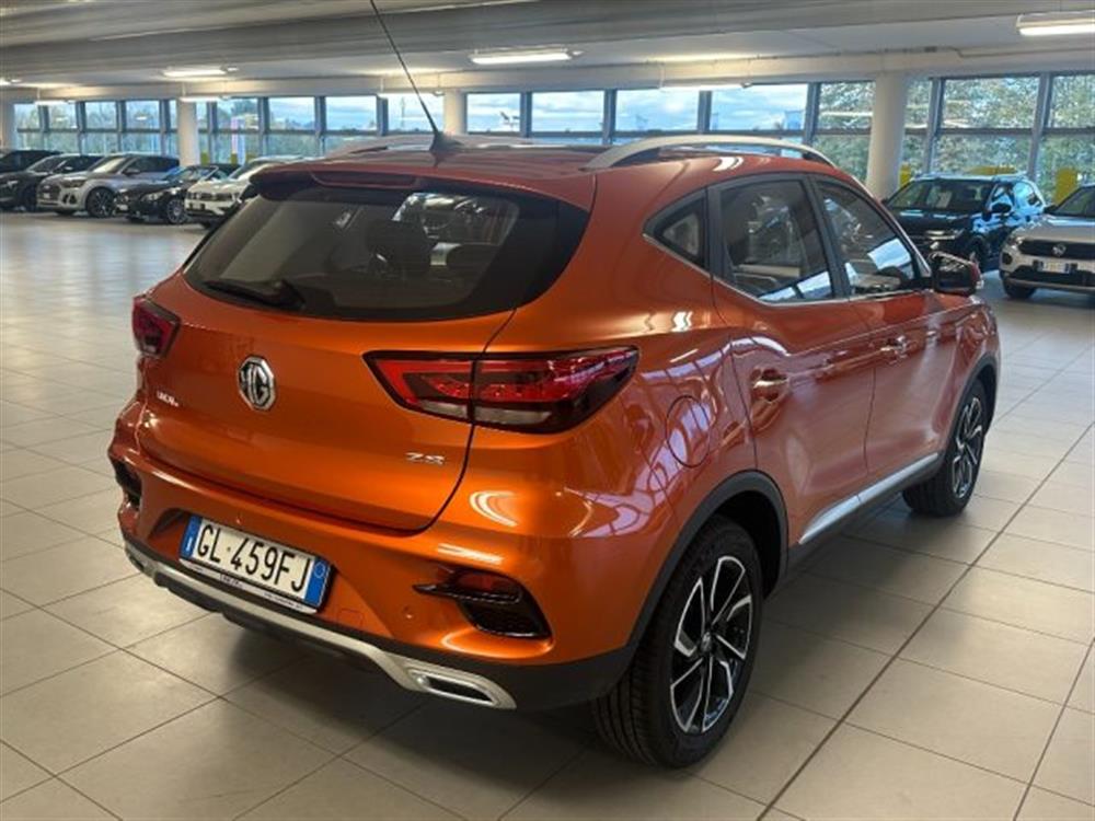 ZS ZS 1.000 BENZINA 111 CV