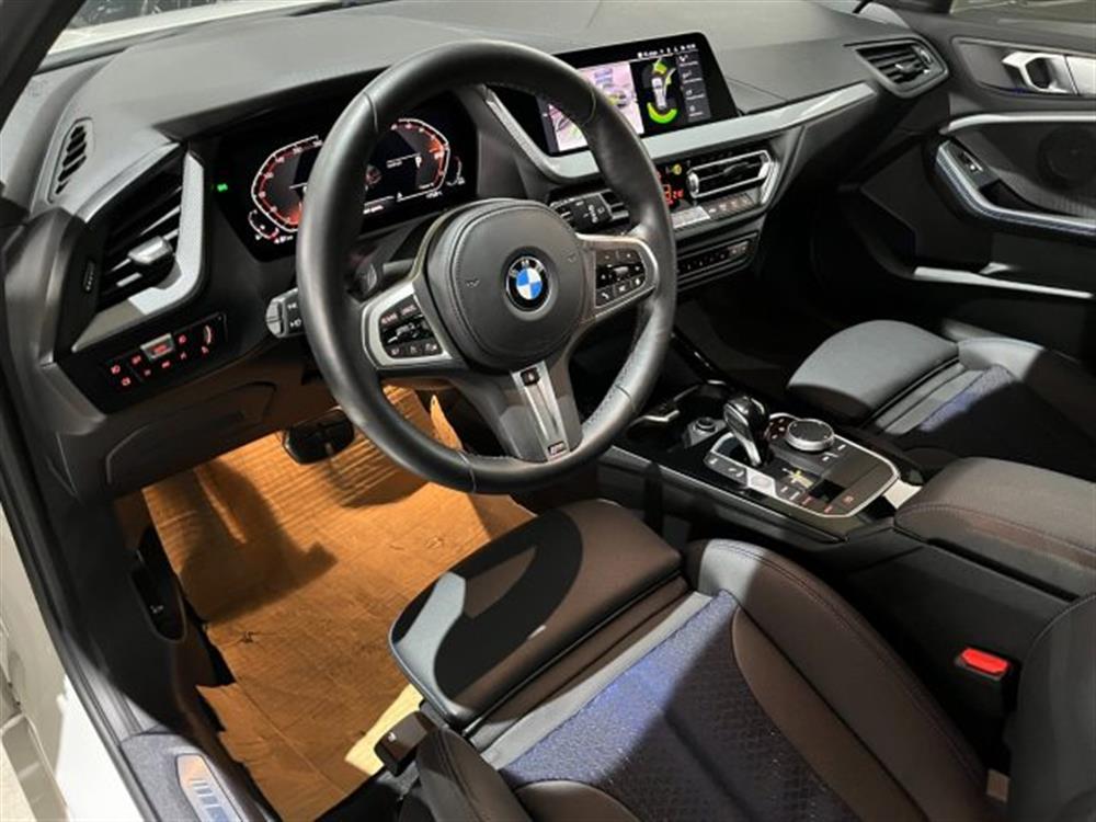 118 118 iA 5p. AUT Msport /N
