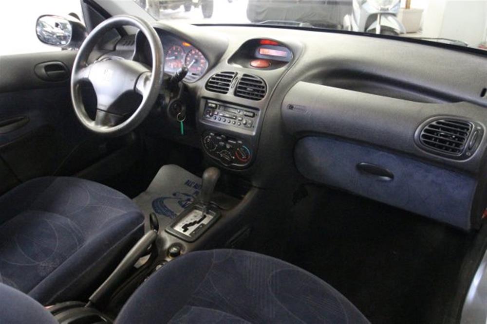 206 206 1.4 3p. XR AUTOMATIC