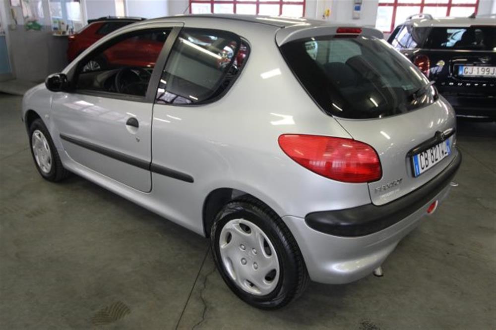 206 206 1.4 3p. XR AUTOMATIC