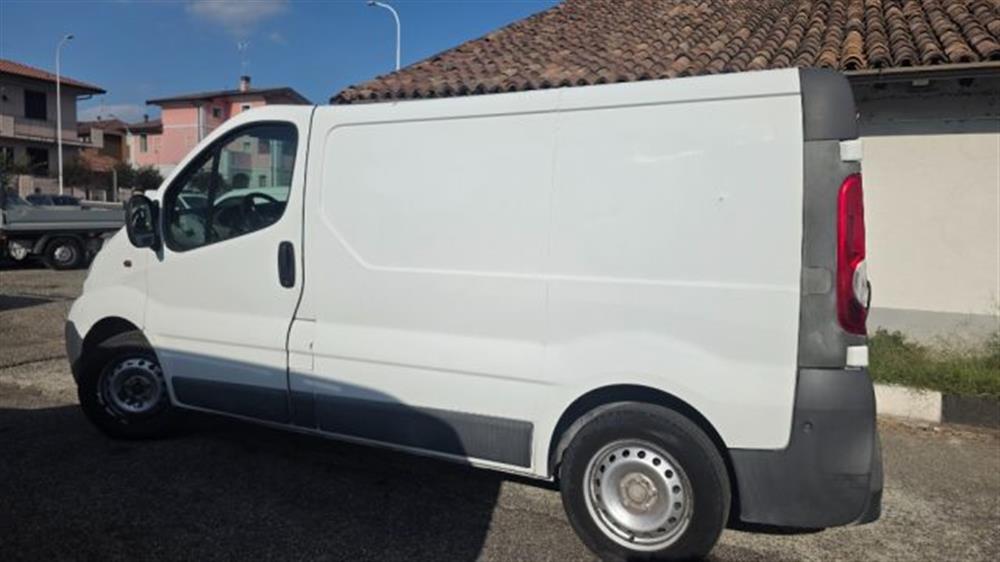 Vivaro Vivaro 27 2.0 CDTI 120CV PC