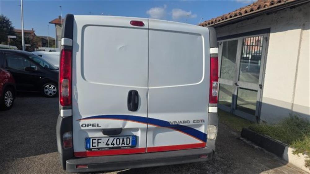 Vivaro Vivaro 27 2.0 CDTI 120CV PC