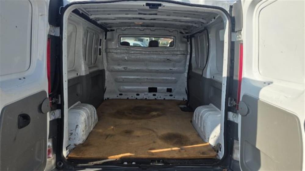 Vivaro Vivaro 27 2.0 CDTI 120CV PC
