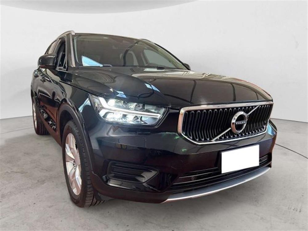 XC40 XC40 2.0 D3 Momentum my20