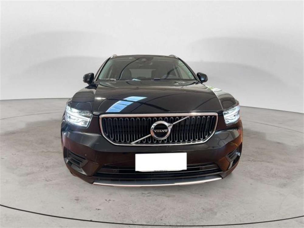 XC40 XC40 2.0 D3 Momentum my20
