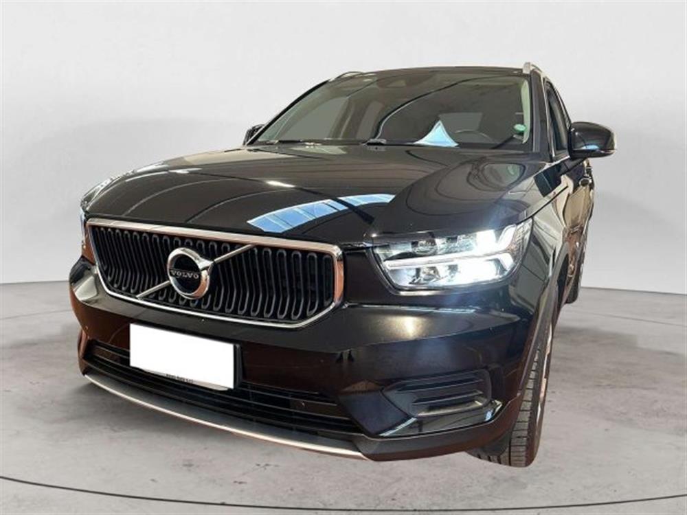 XC40 XC40 2.0 D3 Momentum my20