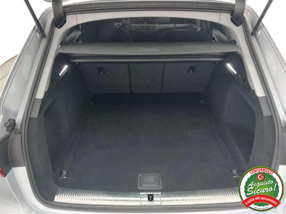 A4 A4 Avant 35 TFSI S tron