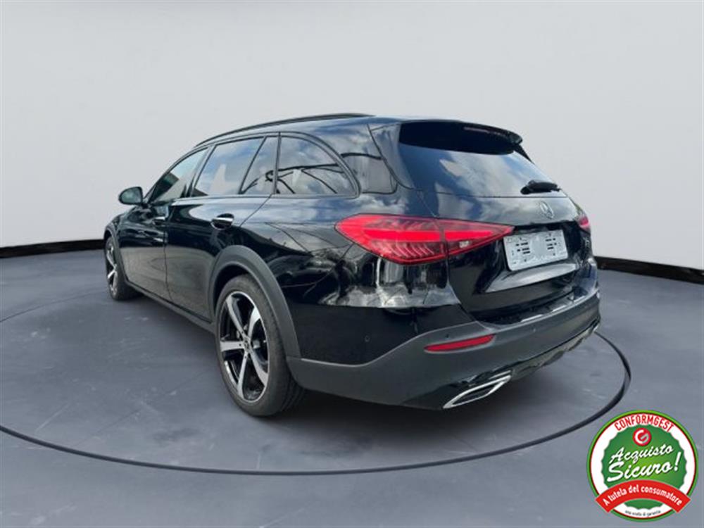 C 220 C 220 d Mild hybrid 4Matic