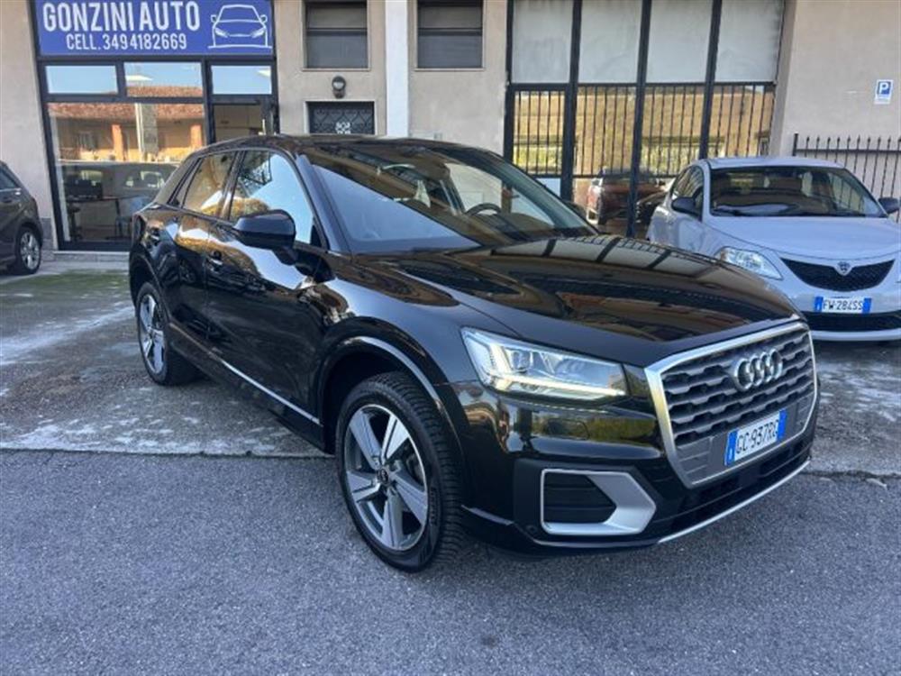 Q2 Q2 30 TDI S tronic Admi
