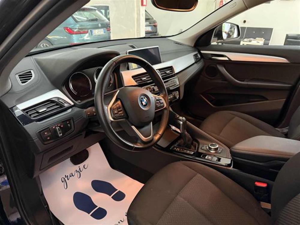 X2 X2 xDrive25e Business-X