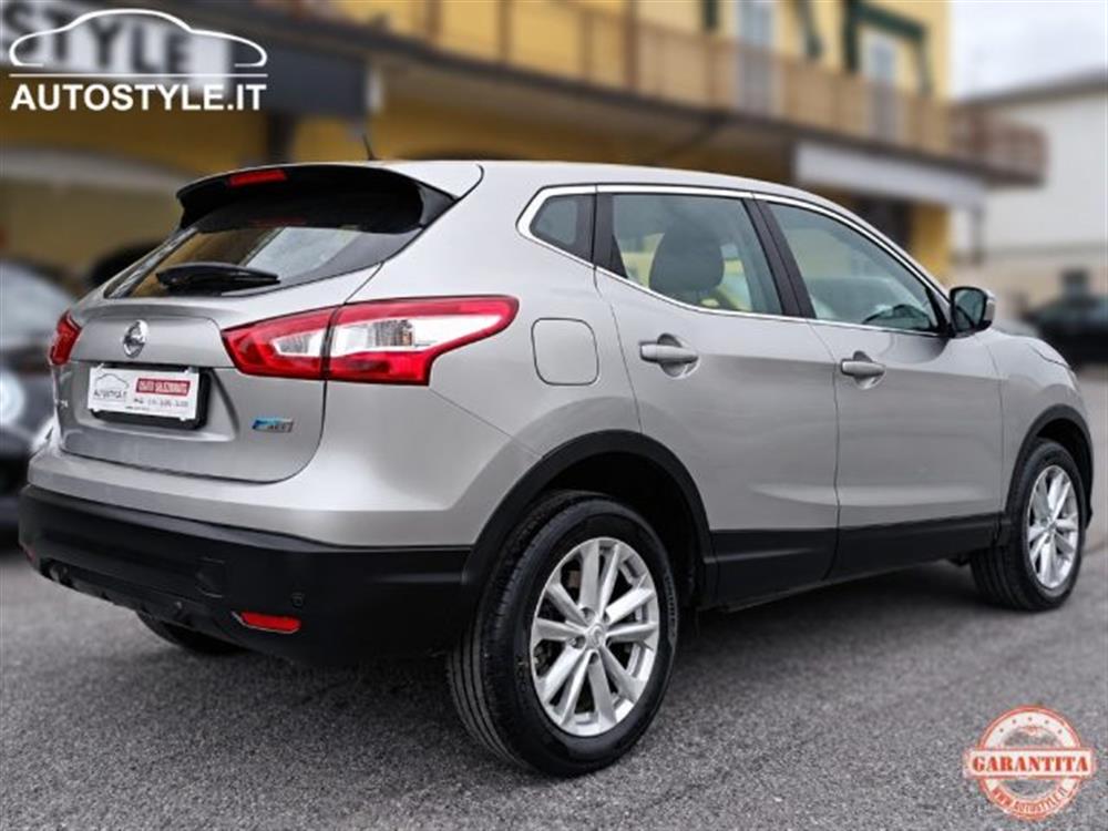 Qashqai Qashqai 1.5 dCi DPF Acenta