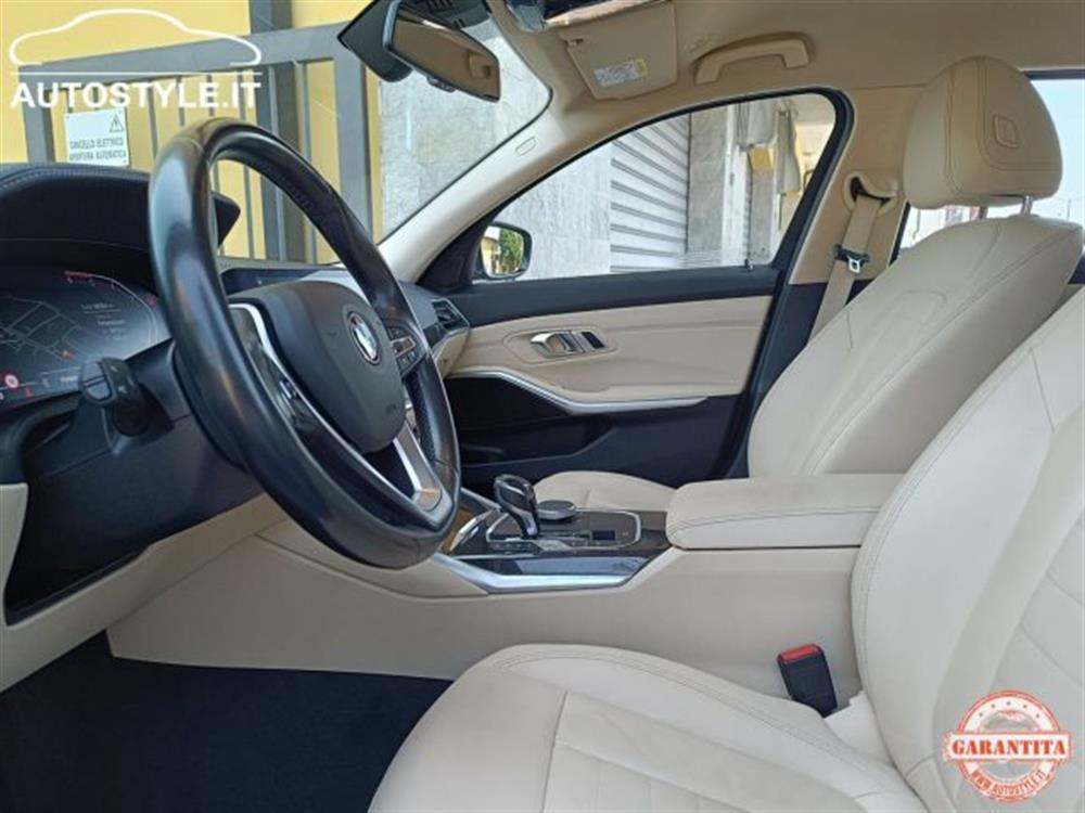 320 320 d Touring LUXURY STE