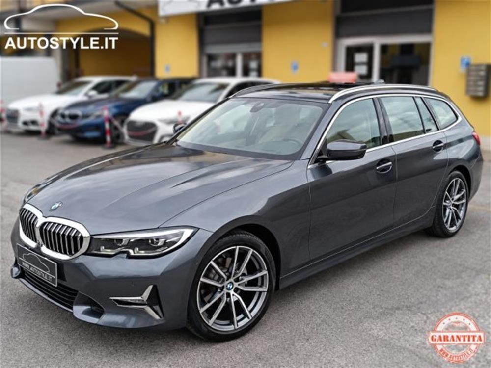 320 320 d Touring LUXURY STE