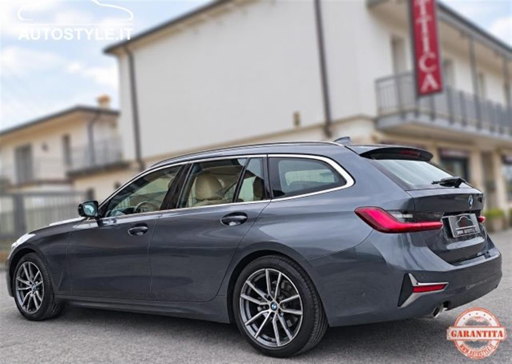 320 320 d Touring LUXURY STE