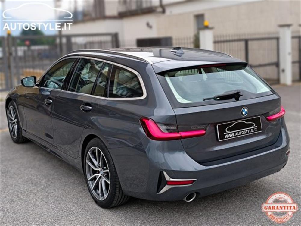 320 320 d Touring LUXURY STE