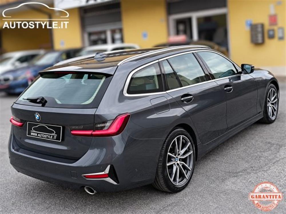 320 320 d Touring LUXURY STE