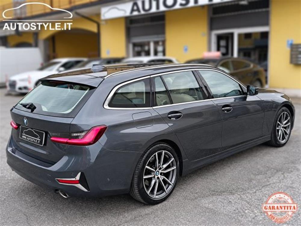 320 320 d Touring LUXURY STE