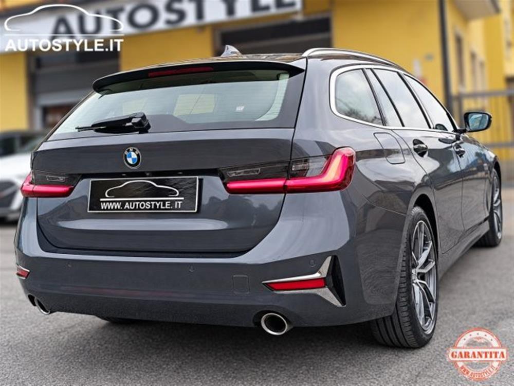 320 320 d Touring LUXURY STE
