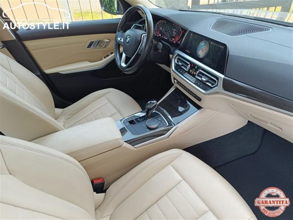 320 320 d Touring LUXURY STE