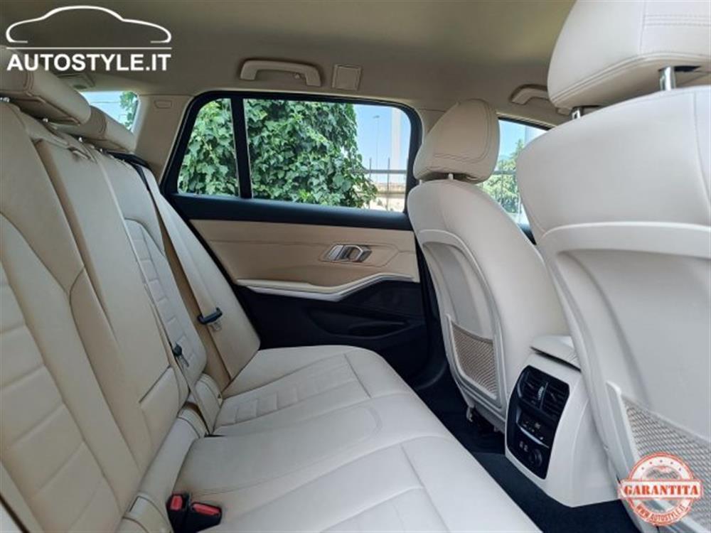 320 320 d Touring LUXURY STE