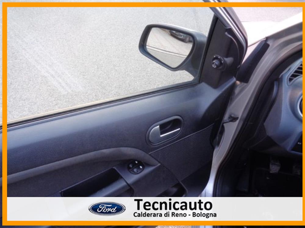 Fiesta Fiesta 1.4 TDCi 3p. Titaniu