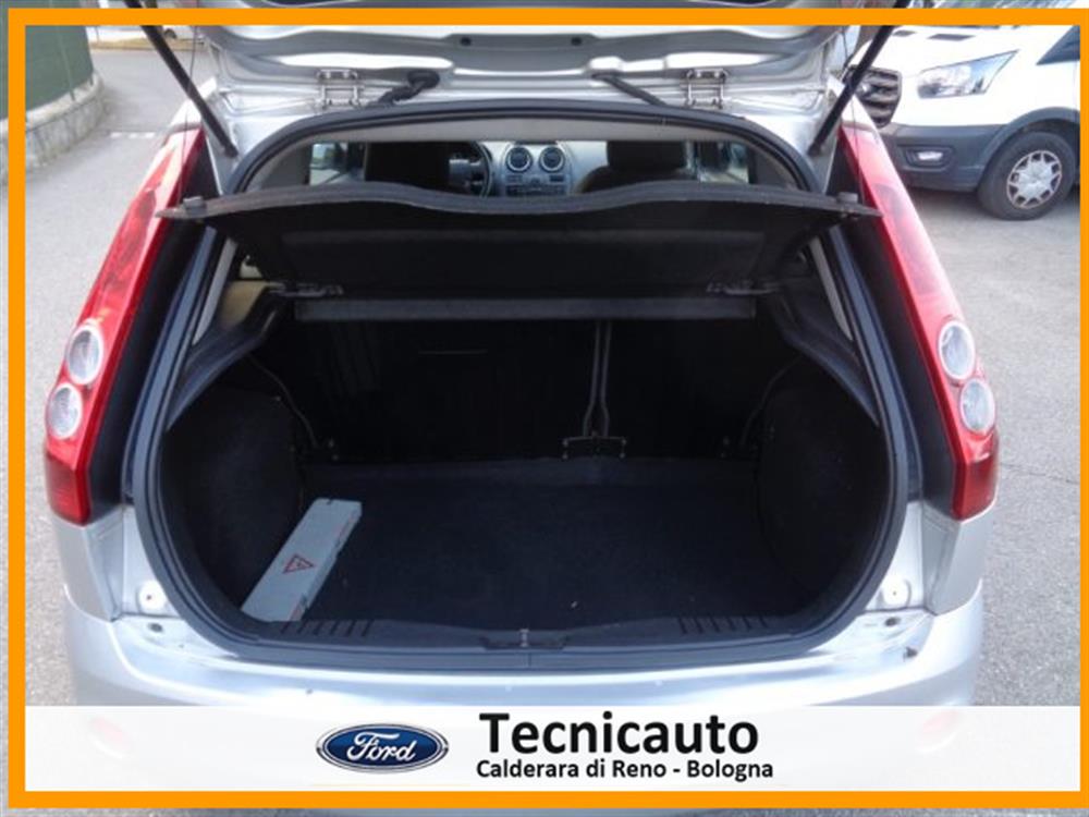 Fiesta Fiesta 1.4 TDCi 3p. Titaniu