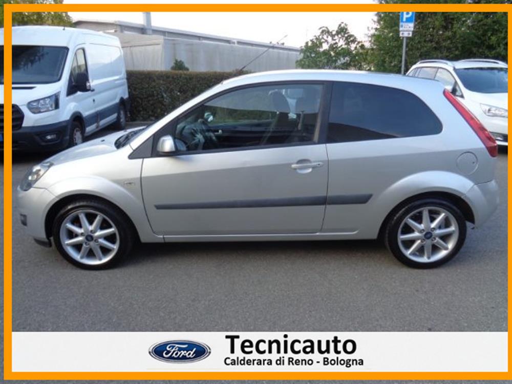 Fiesta Fiesta 1.4 TDCi 3p. Titaniu