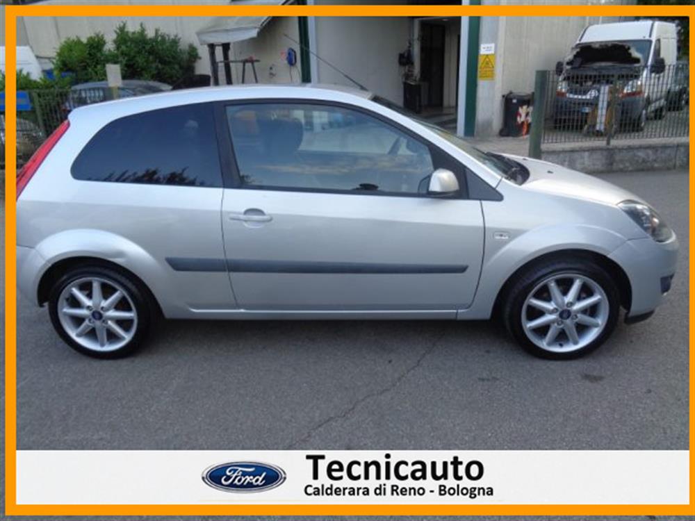 Fiesta Fiesta 1.4 TDCi 3p. Titaniu