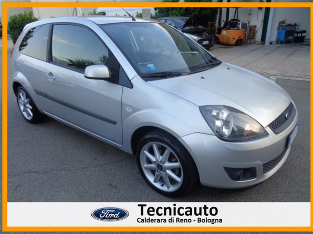 Fiesta Fiesta 1.4 TDCi 3p. Titaniu
