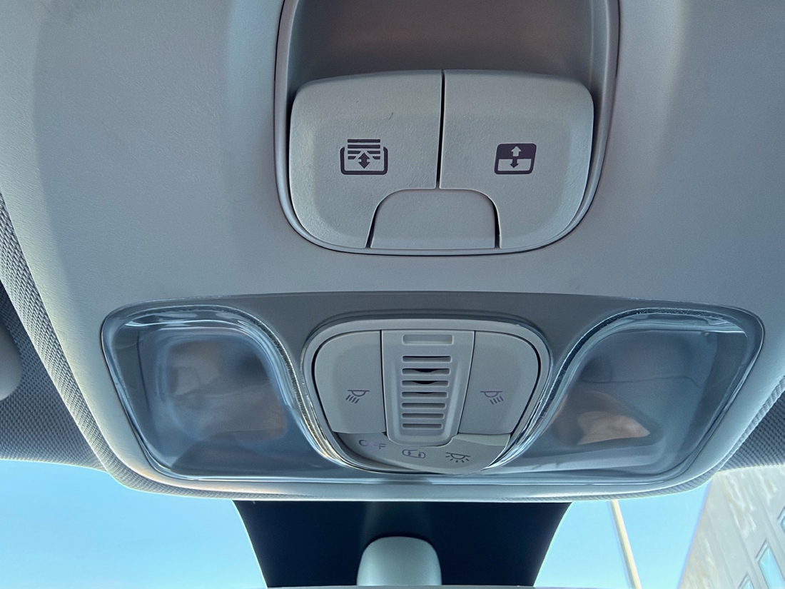500 L 500 L CROSS