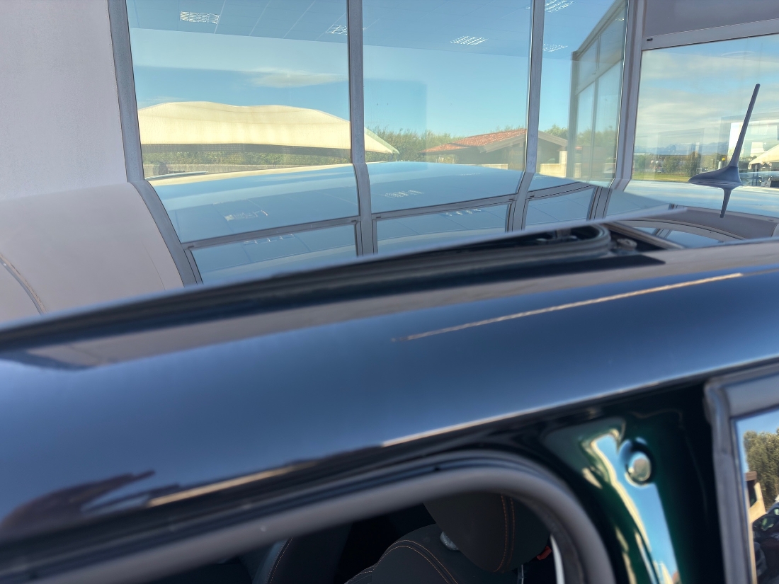 500 L 500 L CROSS