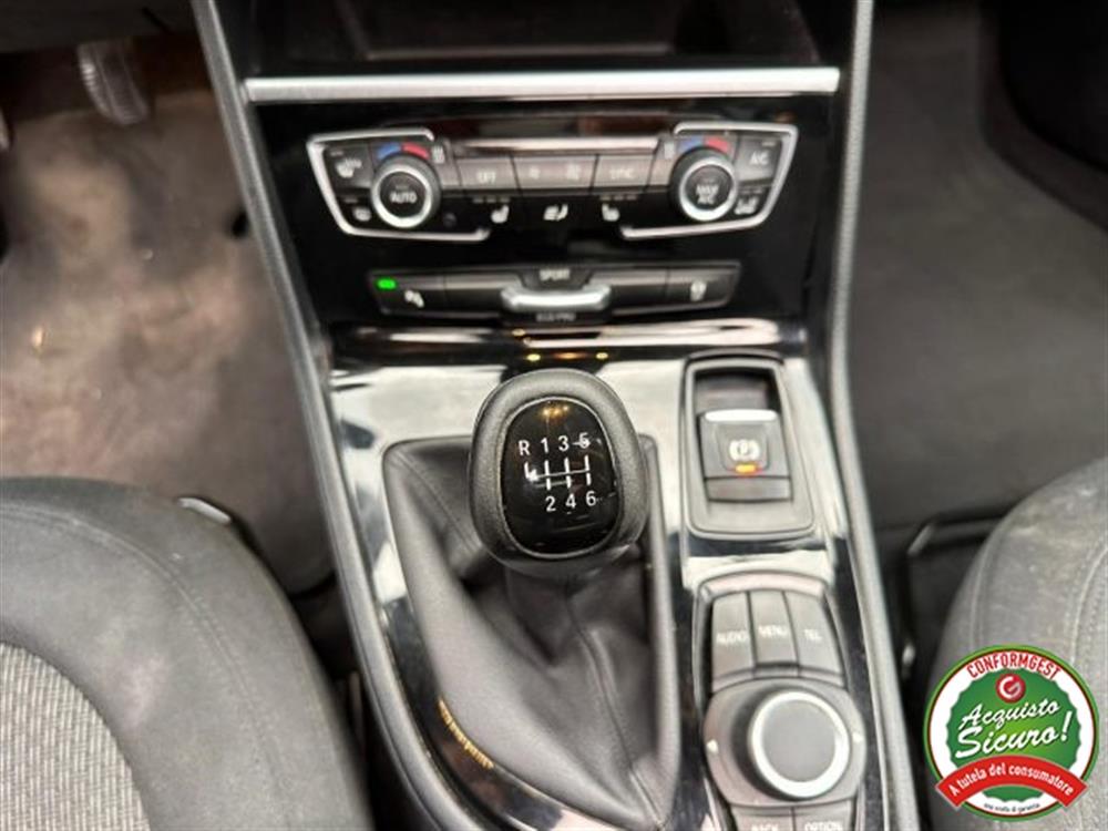 218 218 i Active Tourer Adva