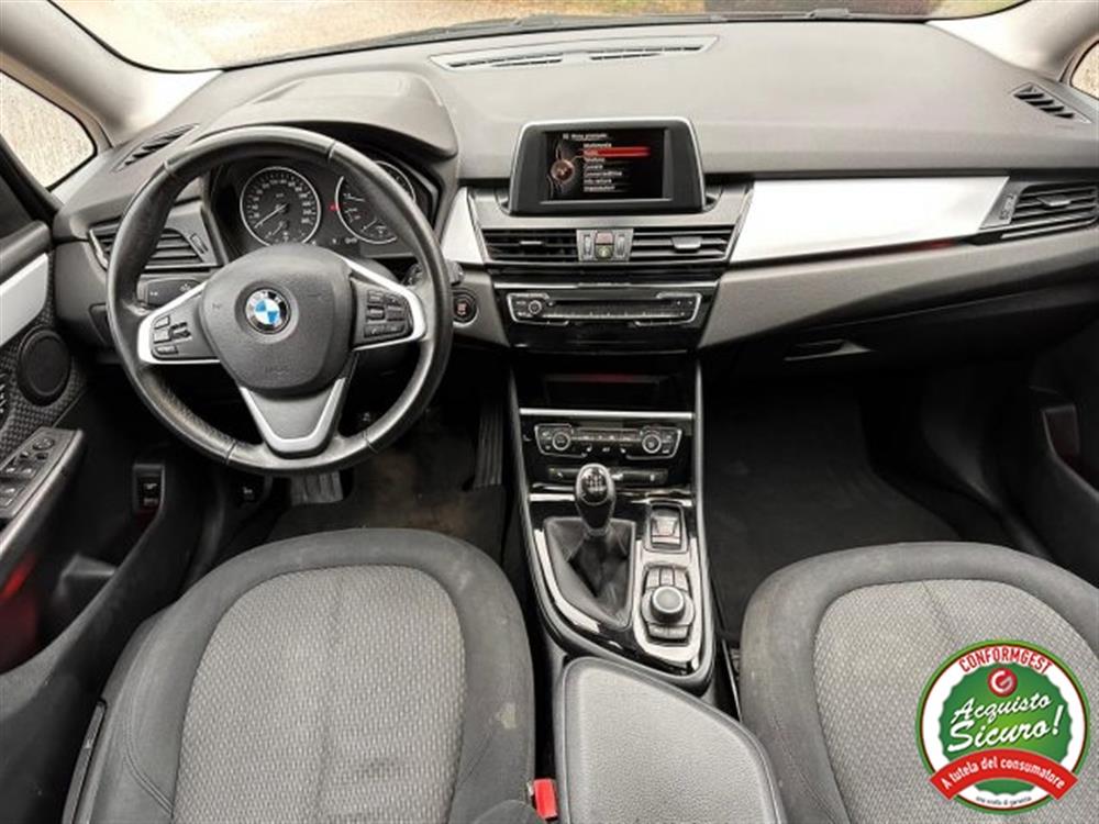 218 218 i Active Tourer Adva