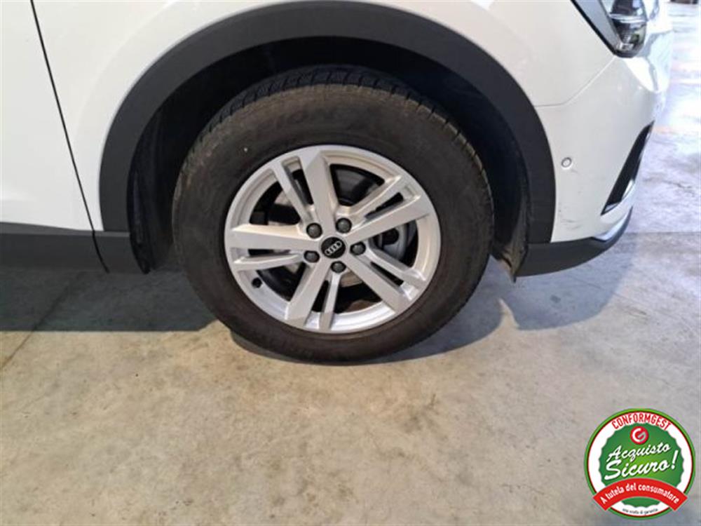 Q3 Q3 35 TDI S tronic Busi