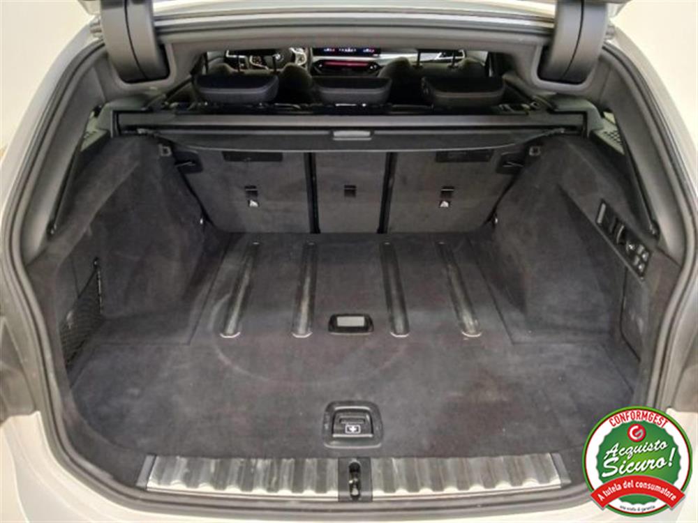 320 320 d 48V xDrive Touring