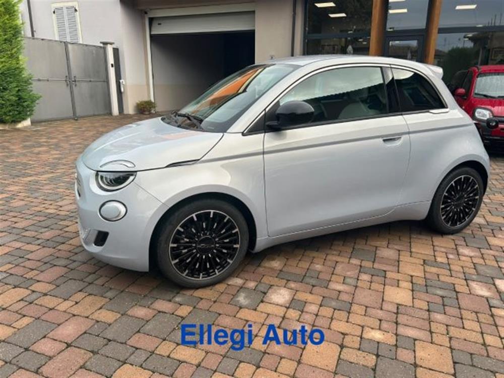 500 500 Berlina Hybrid Icon