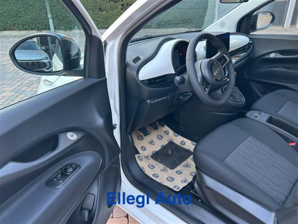 500 500 Berlina Hybrid Icon