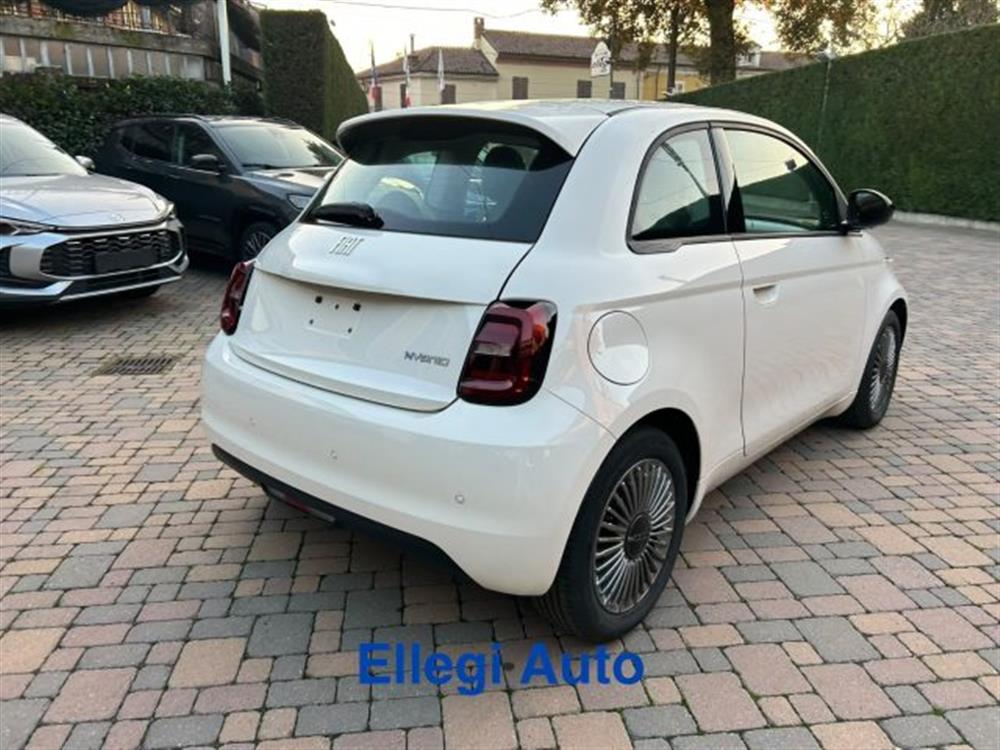 500 500 Berlina Hybrid Icon