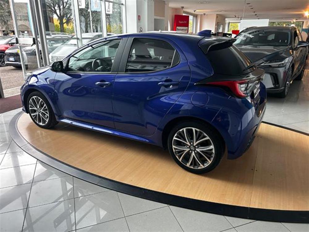 Yaris Yaris 1.5 130 Hybrid 5 por