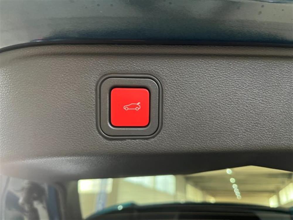 Junior Junior 1.2 ibrida Ti 145cv