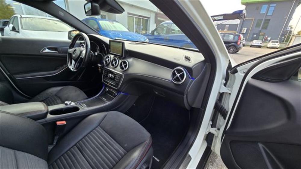 GLA 200 GLA 200 CDI Automatic Premiu