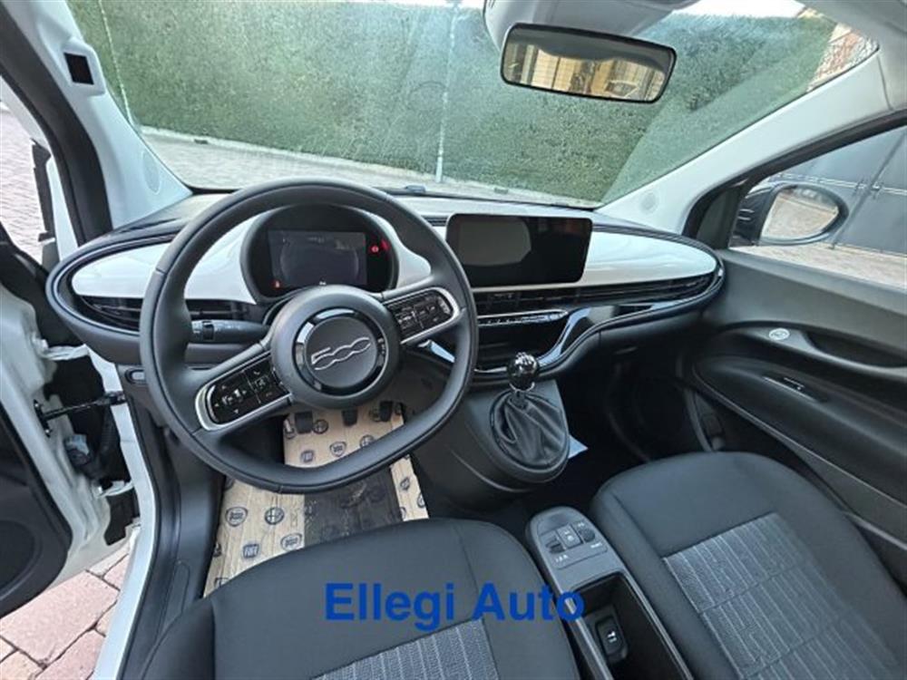 500 500 Berlina Hybrid Icon