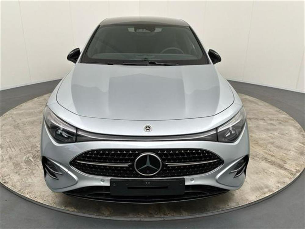 CLA 180 CLA 180 180 8F-eDCT 157cv. A