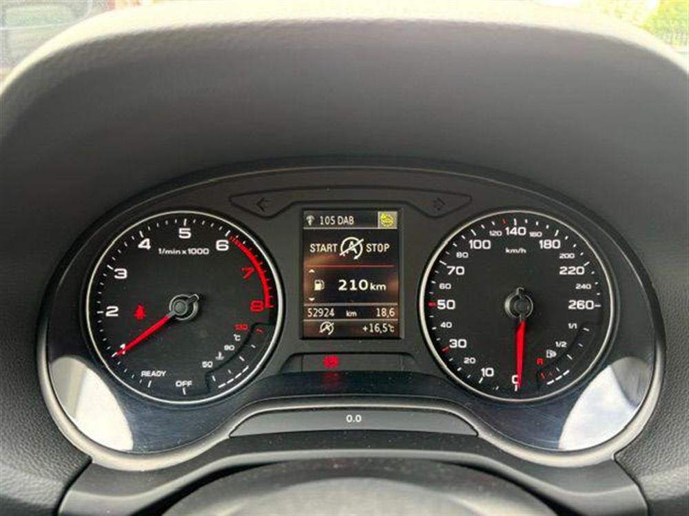 Q2 Q2 30 TFSI Business