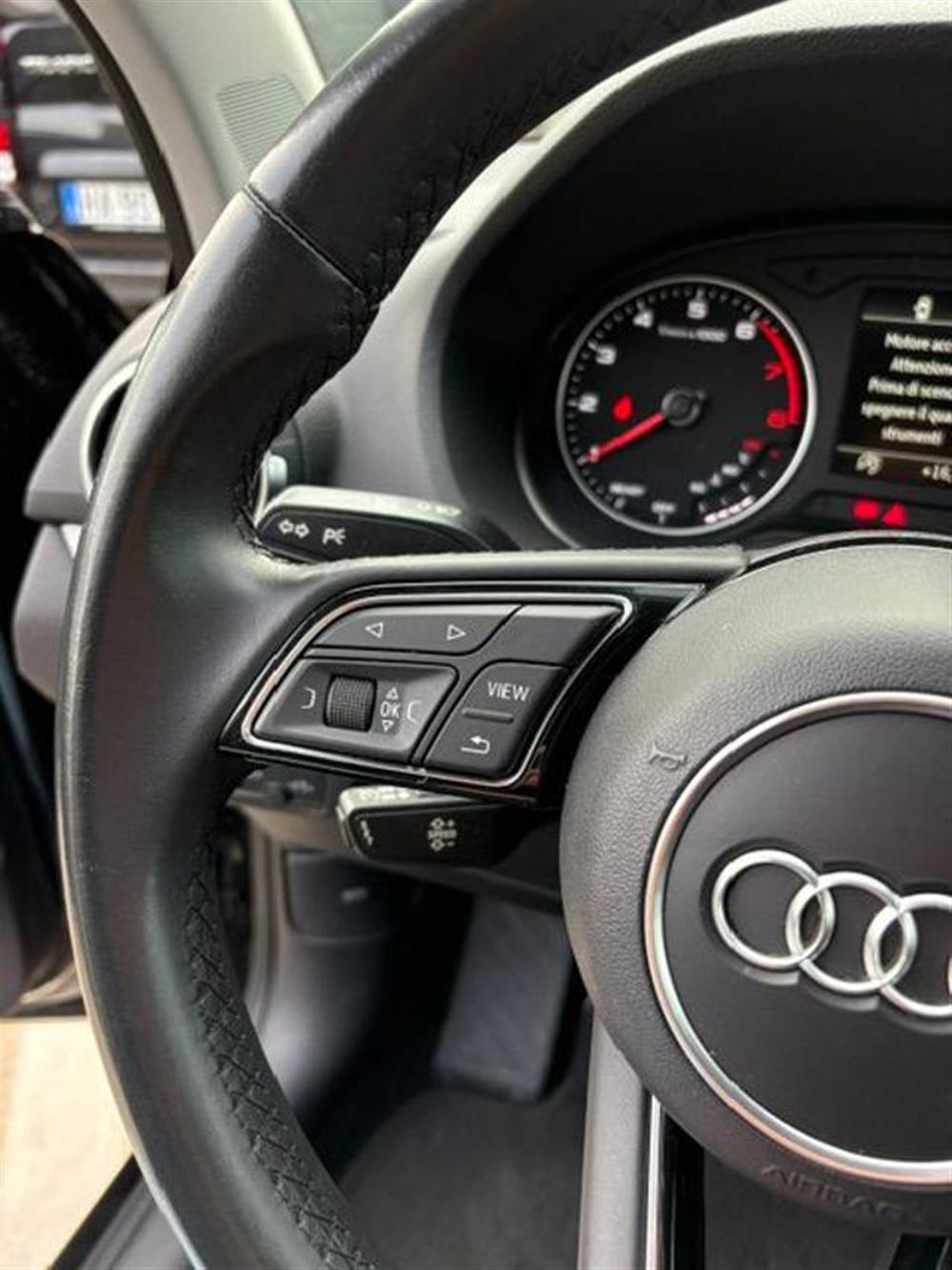 Q2 Q2 30 TFSI Business
