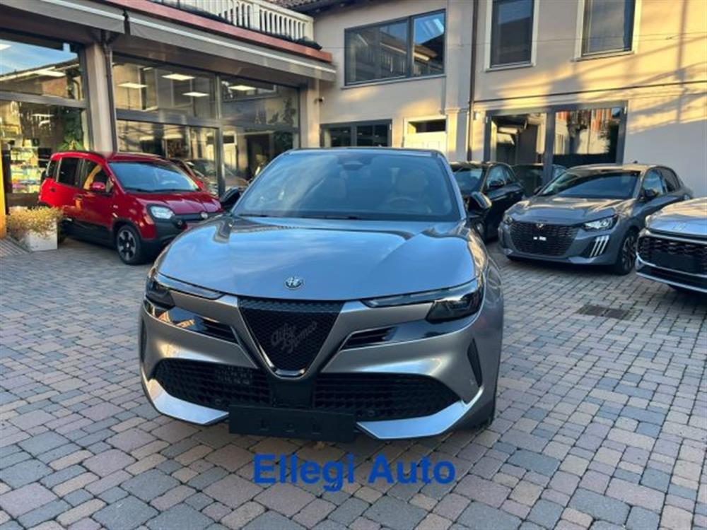 Junior Junior 1.2 145 CV Hybrid eD