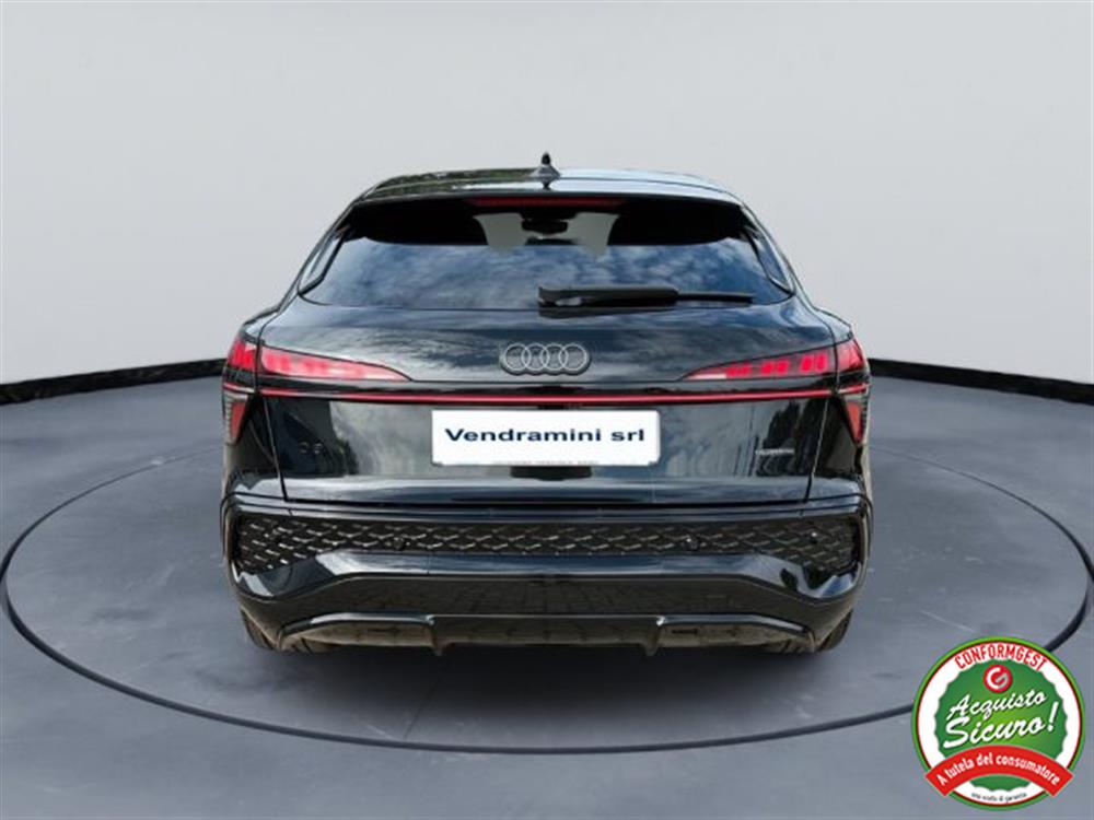 Q3 Q3 SPB TFSI 150 kW S tr