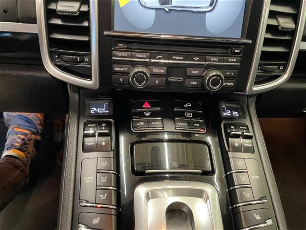 Cayenne Cayenne 3.0 Diesel * PELLE *